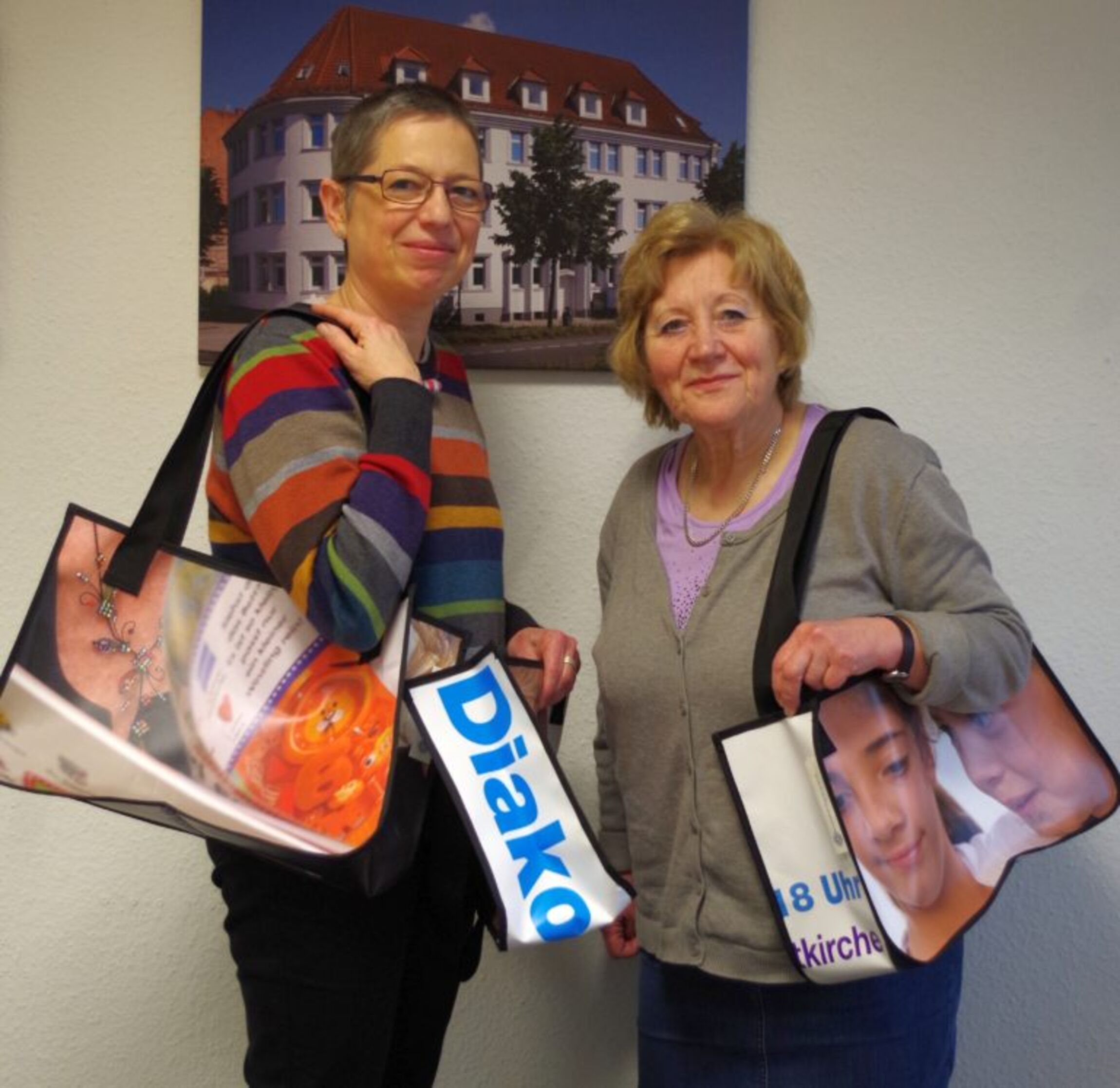 Präsentation Diakonietaschen im KKA