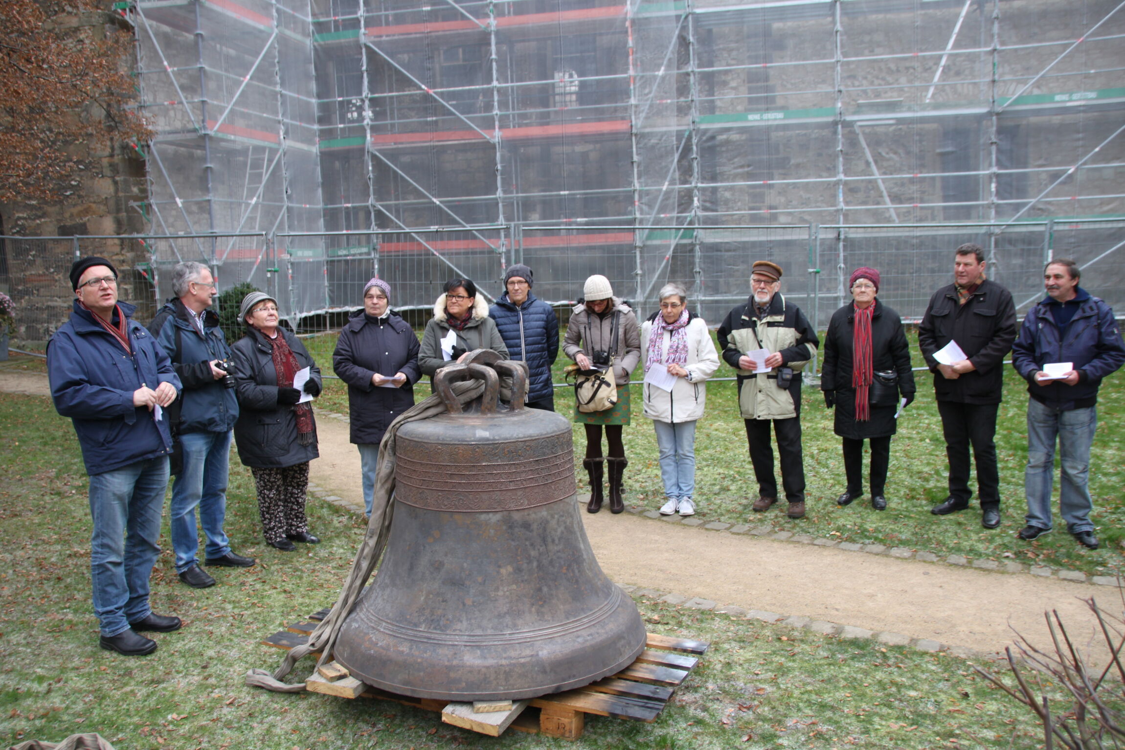 Glockeneinbau_StNicolai_Segen_stb
