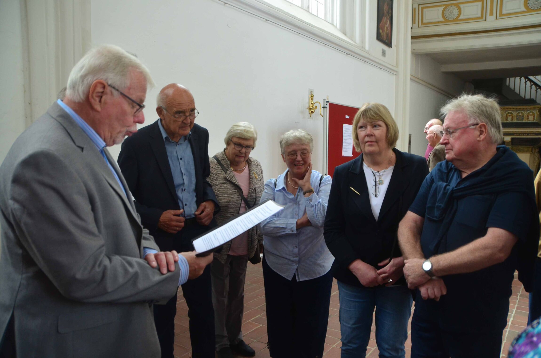 Jubiläum van Plattdüütsch in de Kark 2023 - Traugott Wrede leest in "sien Platt"