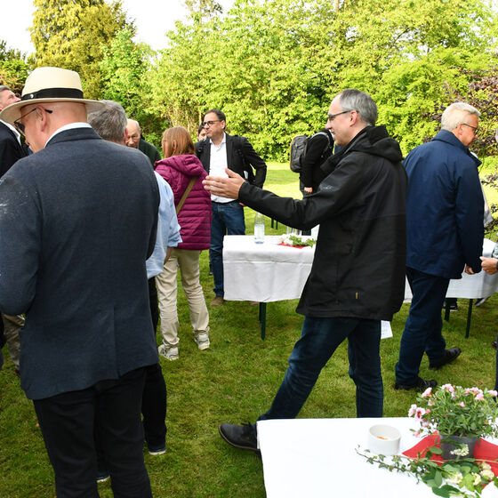 Erholung im Pfarrgarten Börry