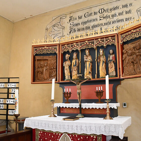 Altar der Johanneskapelle in Reher 