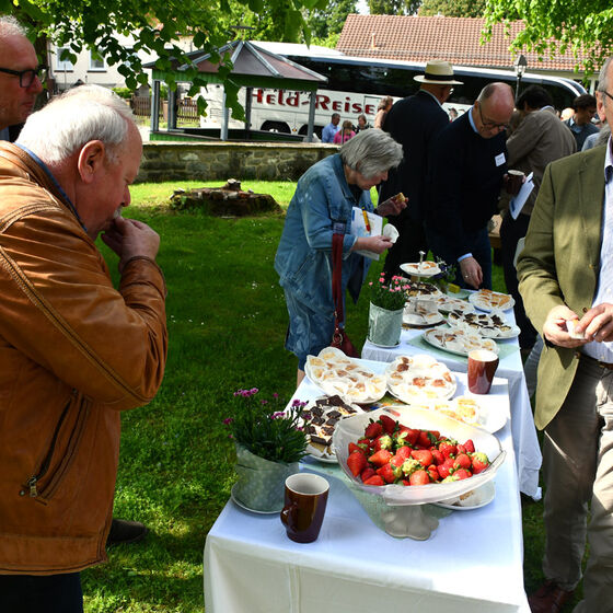 Kaffee und Kuchen in Neersen