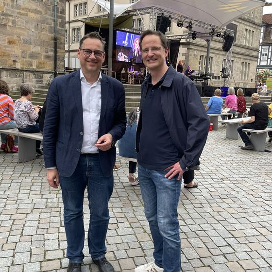 Superintendent Dr. Vasel mit dem neuen Regionalbischof Dr. Claas Cordemann