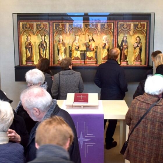 Einweihung des Kolumbariums am 1. Advent - im Innenraum