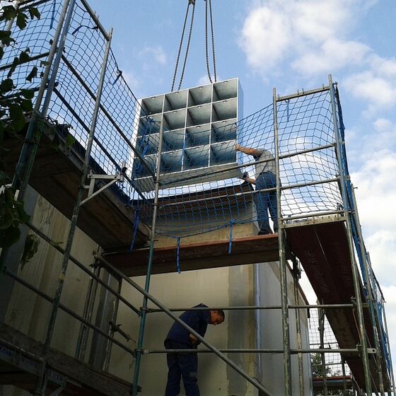 13.08. Einbau der Kolumbarienfächer