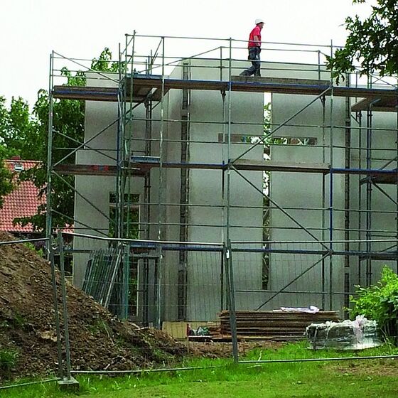 Der Bau nimmt Formen an