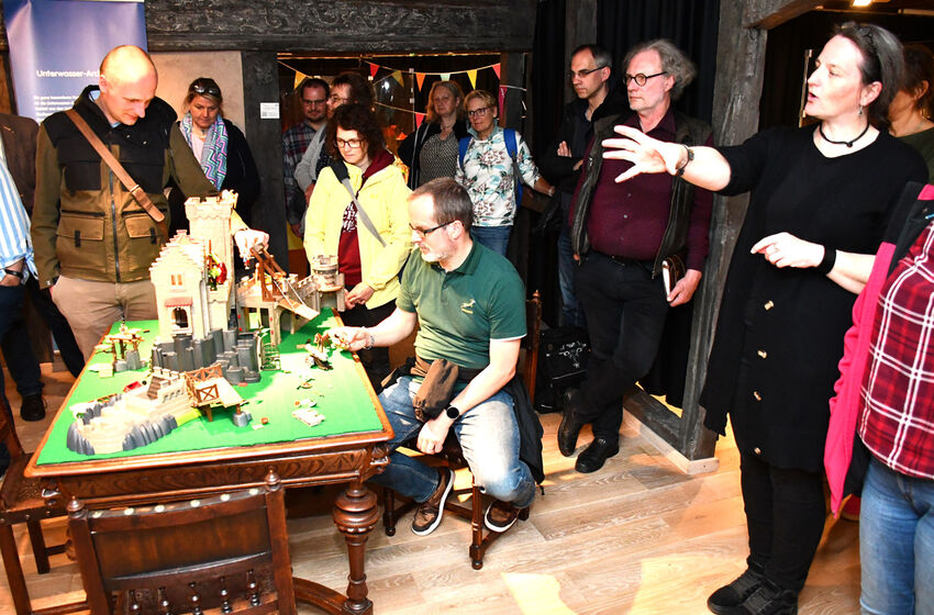 Museumsdirektorin erklärt