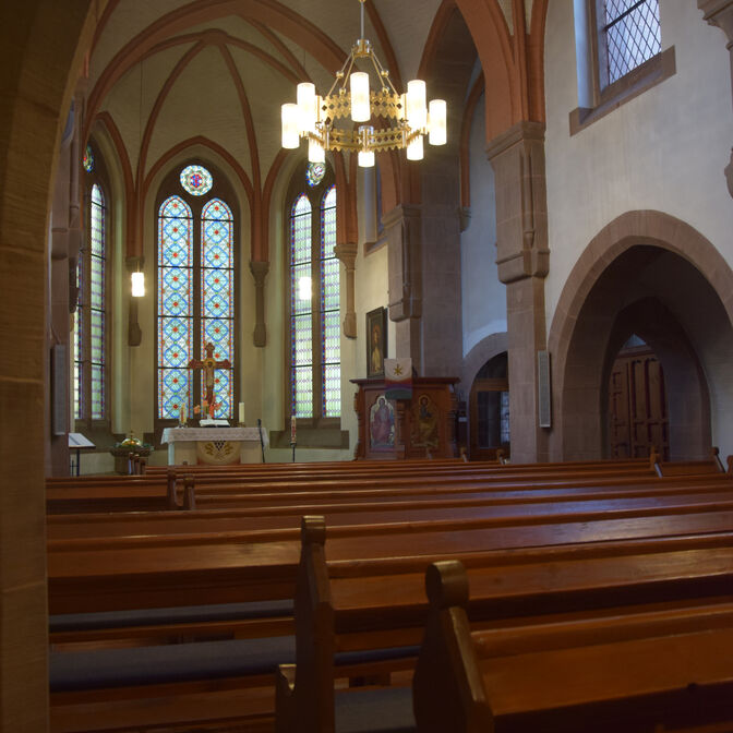 Blick in die Kirche